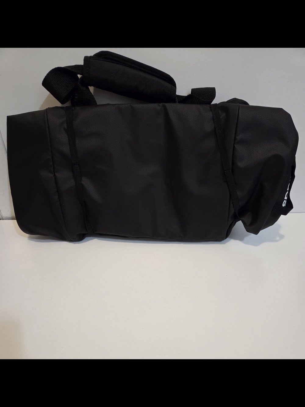 adidas Defender IV Small Duffel Bag - Black - Picture 3 of 6
